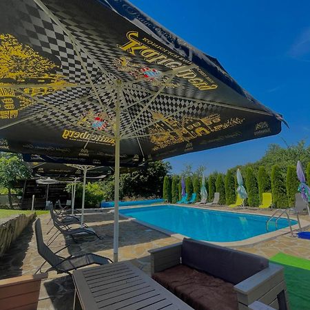 Bachvarovi Villas Tryavna Exterior photo